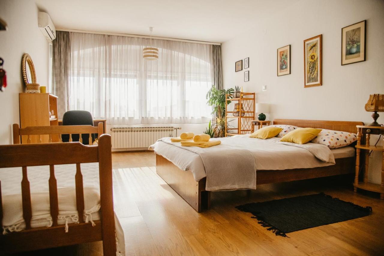 Soba Gloria Hotel Bród Kültér fotó