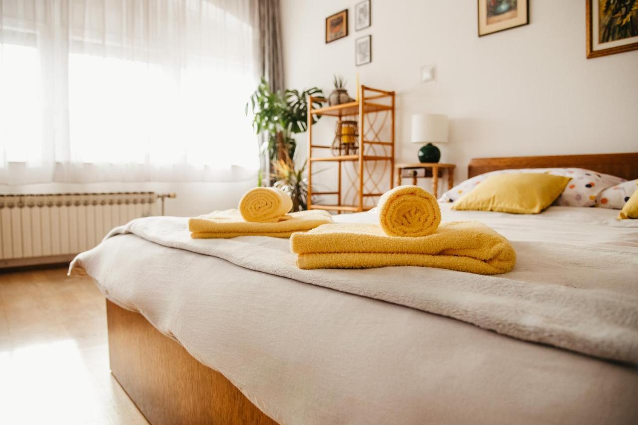 Soba Gloria Hotel Bród Kültér fotó